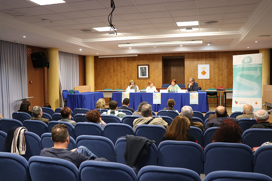 Servicios Sociales da a conocer los programas, actividades y servicios para la población mayor en el ámbito local