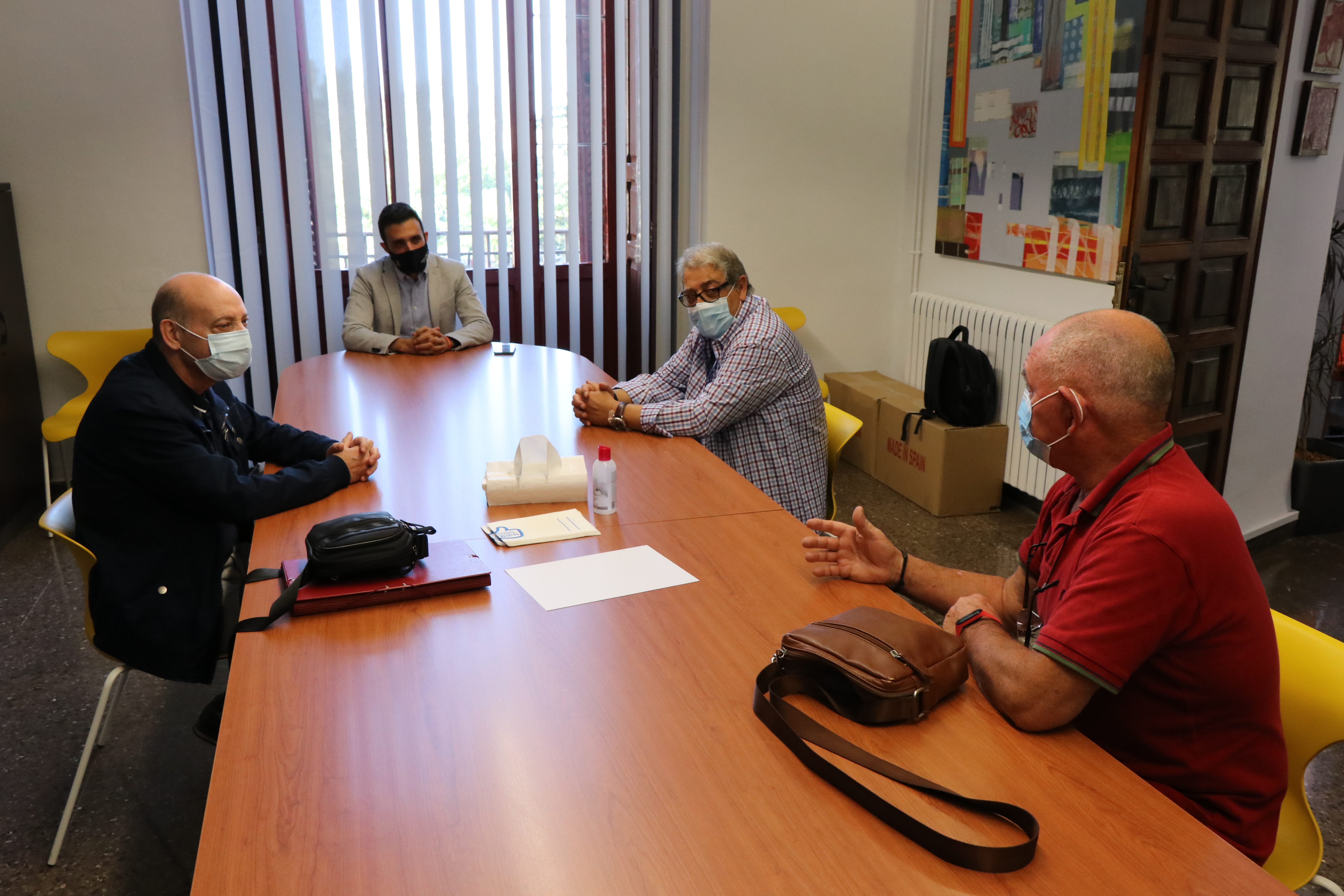  El alcalde de Sagunto se reúne con la Confederación de Asociaciones Vecinales y de Consumidores de la Comunidad Valenciana