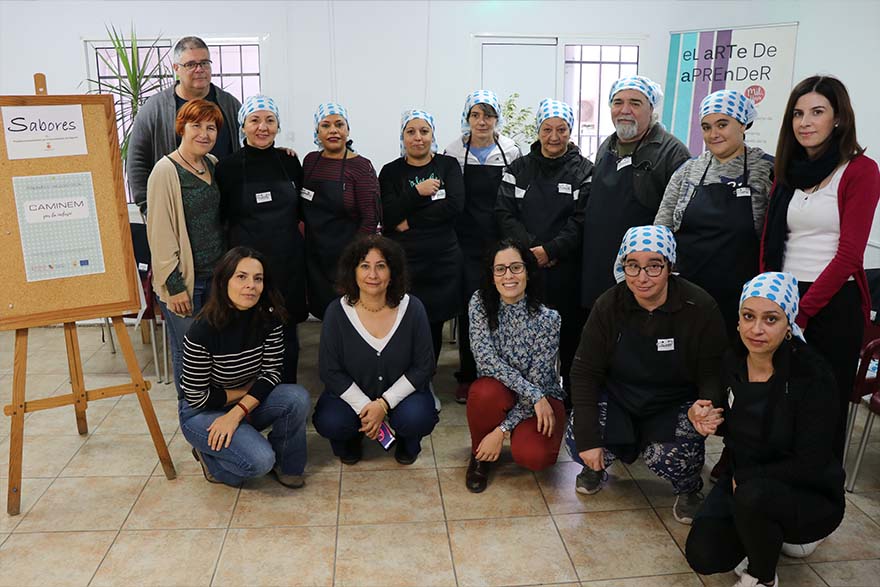Comienza el taller de formación ‘Sabores’ que instruirá en cocina a 15 personas del municipio