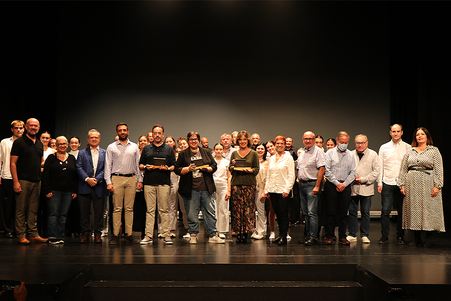 Sílvia Navarro, Àngel-Octavi Brunet y Susanna Lliberós ganan en las tres categorías de los XXV Premis Literaris Ciutat de Sagunt