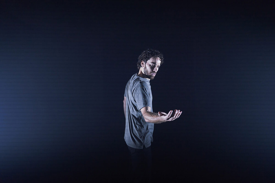 El monólogo 'En mitad de tanto fuego' inspirado en 'La Ilíada' llega a Sagunt a Escena