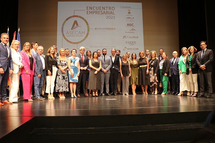 El alcalde asiste al Encuentro Empresarial ASECAM 2023