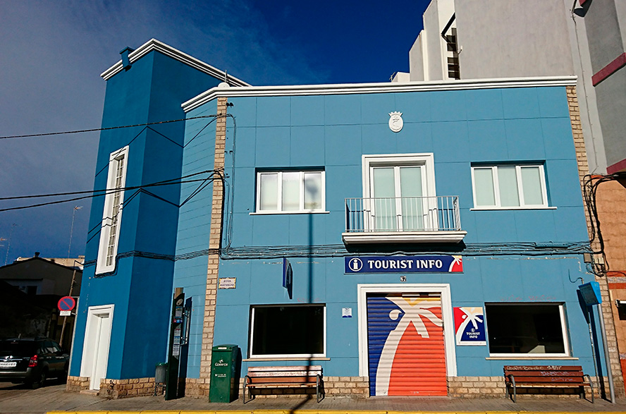 Las visitas a las oficinas de Turismo se triplican este fin de semana respecto a 2022