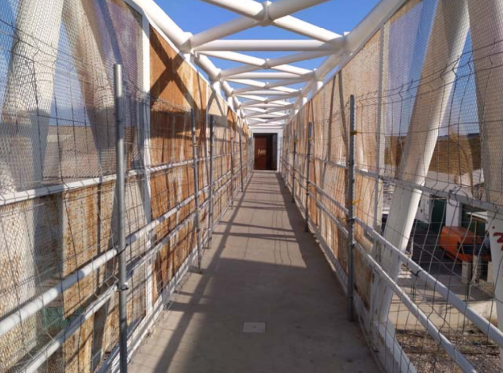 La Junta de Gobierno adjudica el contrato de obras de adecuación en la pasarela peatonal sobre la línea de ferrocarril