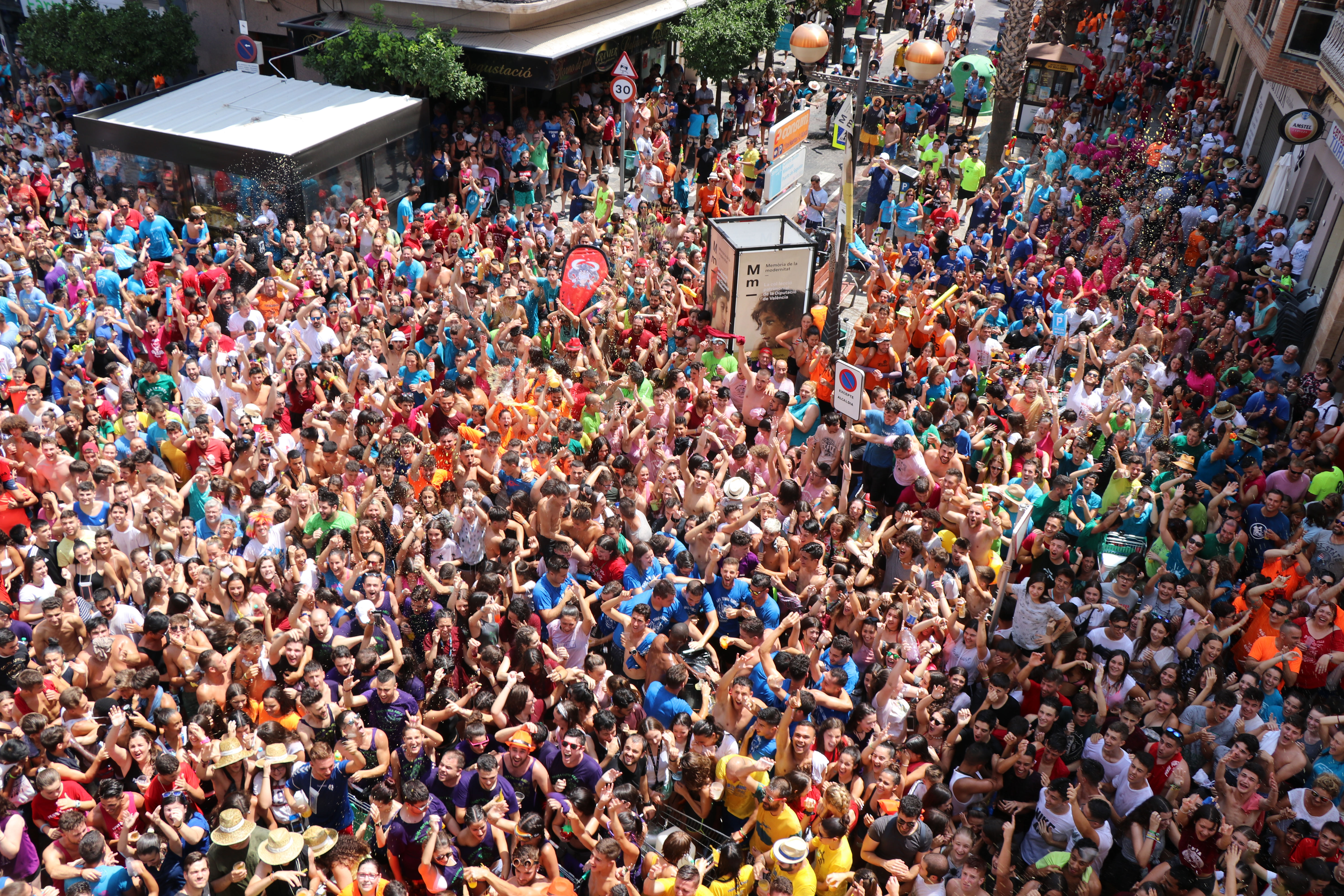 Las fiestas patronales de Sagunto acogen una campaña de donación de sangre