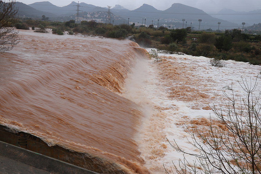 Desde el Centro de Coordinación de Emergencias de la Generalitat informan de la situación de alerta debido a las lluvias