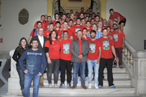 El alcalde y la concejala de deportes acompañan al Atlético Saguntino en la celebración del título de campeones de liga