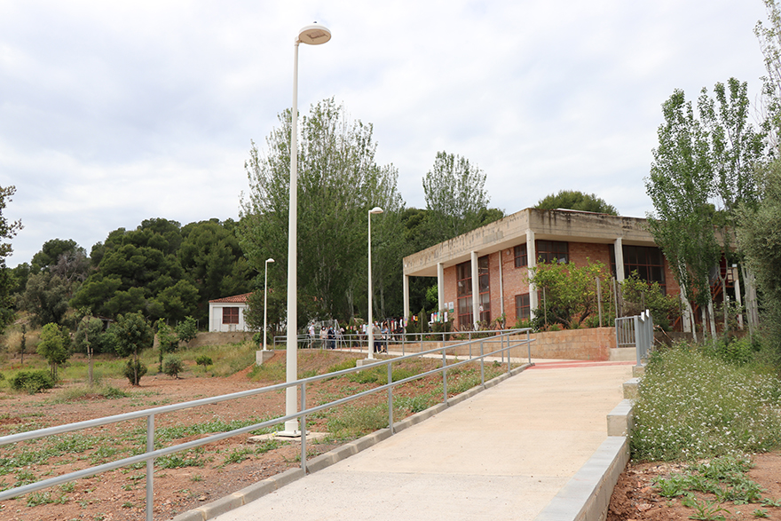La rampa peatonal de acceso al Centro Ocupacional San Cristóbal ya está abierta al uso de la ciudadanía