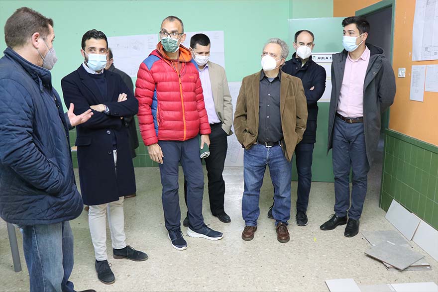 El Ayuntamiento de Sagunto visita las obras de rehabilitación y mejora del Centro de Educación Especial Sant Cristòfol