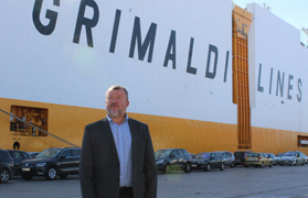 Atraca en Sagunto un barco de 200 metros de eslora
