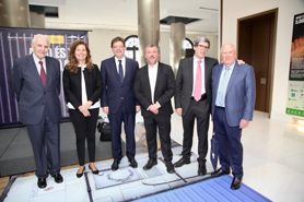 La Autoridad Portuaria celebra con una exposición haber alcanzado los 5 millones de contenedores en 12 meses