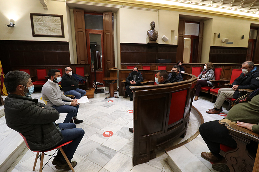 El Ayuntamiento de Sagunto y la Comunidad de Propietarios del Grupo Churruca trabajan en el desbloqueo de la cesión del depósito de agua para evitar su demolición