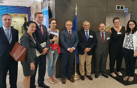 El Consell presiona a la Comisión Europea para que el sector Sagunto-Zaragoza forme parte de las redes transeuropeas