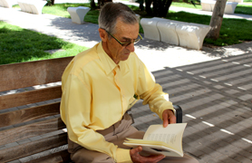 Juan Picazo presentará su poemario más completo 