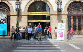 Sagunto guarda un minuto de silencio en señal de condena y repulsa por el presunto asesinato machista ocurrido en Córdoba