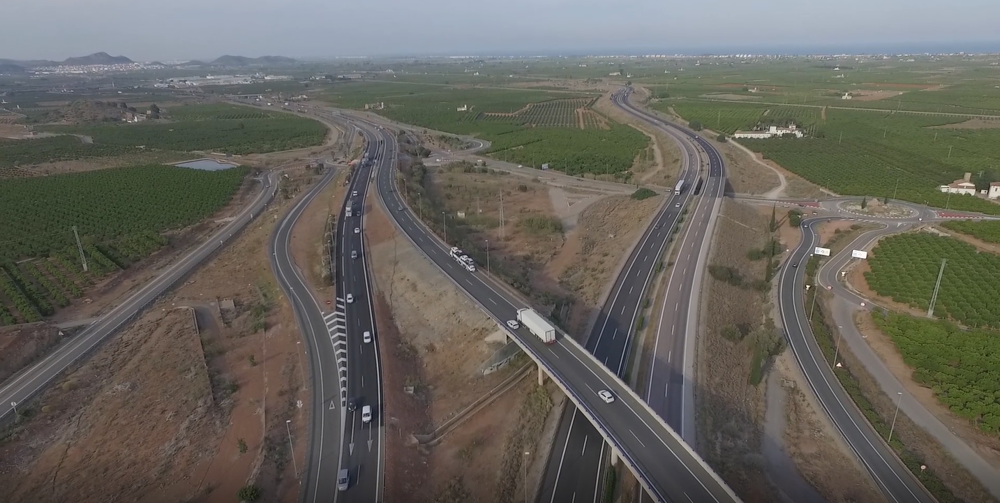 El Pleno solicita de forma unánime la apertura de una entrada y una salida en la CV-320 directas hacia el área del peaje de la AP-7