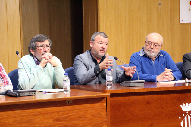 La mesa redonda “Movimientos Sociales y Siderurgia” da inicio a los actos del programa 100 Anys de Siderúrgia