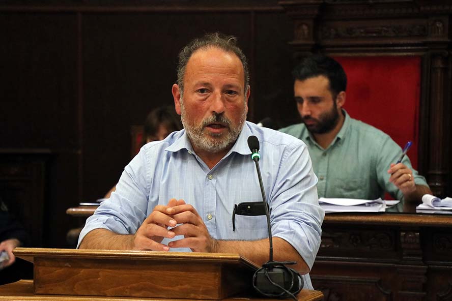 El Ayuntamiento aprueba requerir a la Consellería de Cultura recursos para abrir el Teatro Romano, el Castillo y el Museo Arqueológico todos los días del año