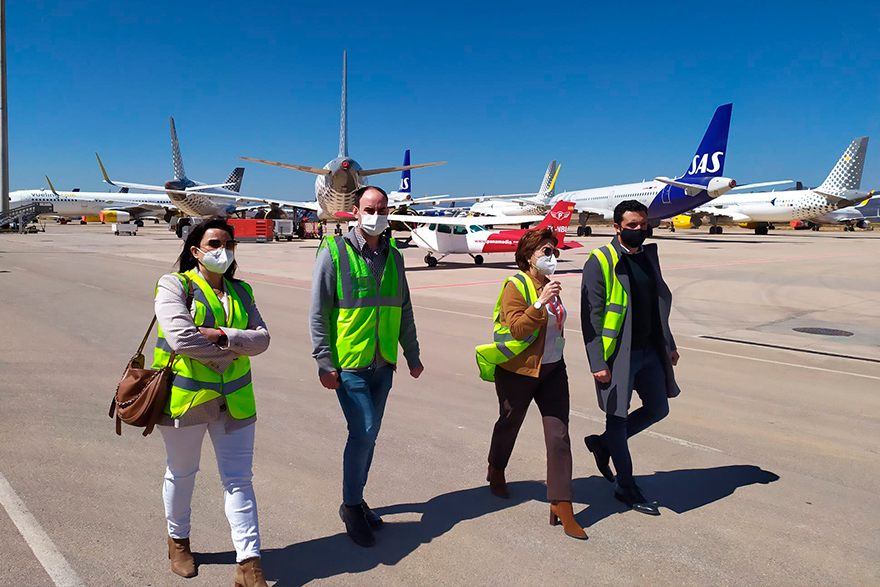 El aeropuerto de Castellón expone sus proyectos y cartera de servicios al Ayuntamiento de Sagunt y a Asecam a fin de extender su ámbito de influencia