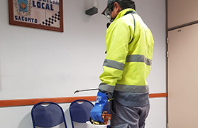 El Ayuntamiento de Sagunto desinfecta espacios municipales de gran concurrencia 