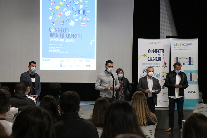  Hoy se han inaugurado las jornadas ‘Conecta con la ciencia’ de la UJI