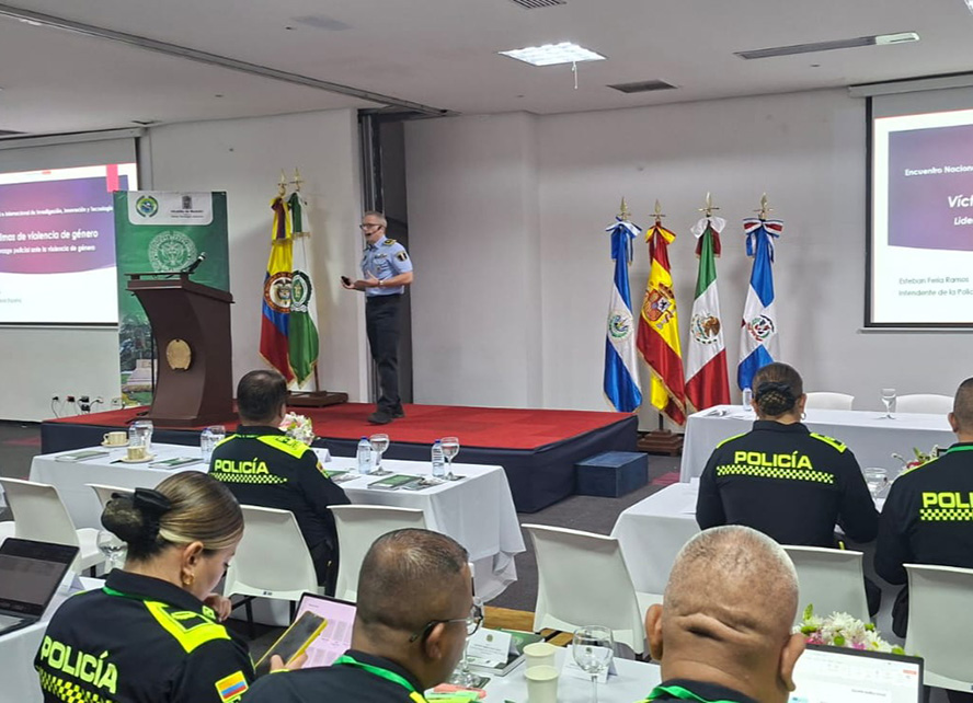 La Policía Local de Sagunto lleva a Colombia su labor de sensibilización y lucha contra la violencia de género       