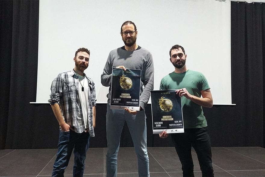 El grupo Eterna de rock alternativo presenta su primer disco en directo