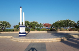 Las concejalías de Cultura y Playas instalarán dos telescopios en el paseo marítimo de Puerto de Sagunto para observar el eclipse lunar mañana
