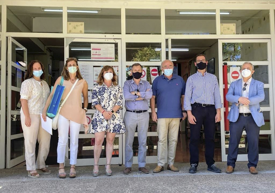 El Ayuntamiento de Sagunto y la Conselleria de Educación estudian mejorar las instalaciones del IES Eduardo Merello
