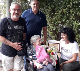 Sagunto homenajea a una saguntina centenaria