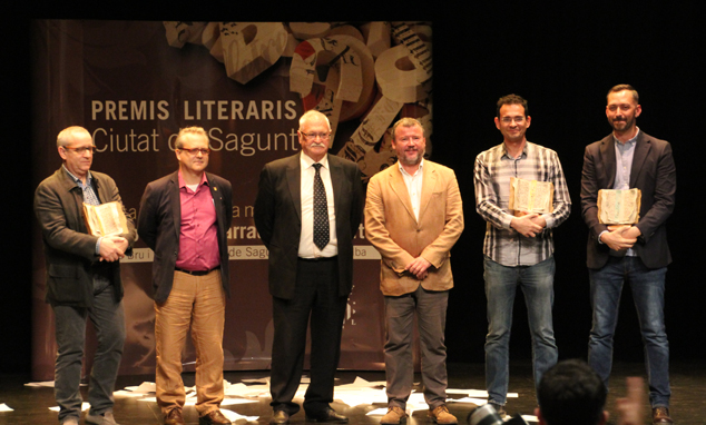 Carles Penya-roja, Ricard Garcia e Ismael Bereje reben els Premis Literaris “Ciutat de Sagunt” 2016