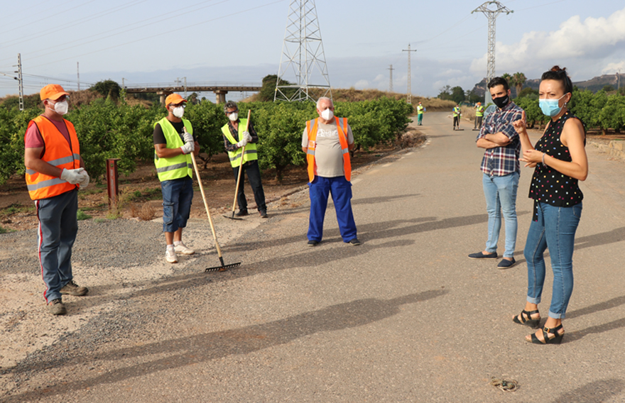 El alcalde y la presidenta del Consell Agrari visitan los trabajos que se están realizando en zonas rurales del término municipal de Sagunto