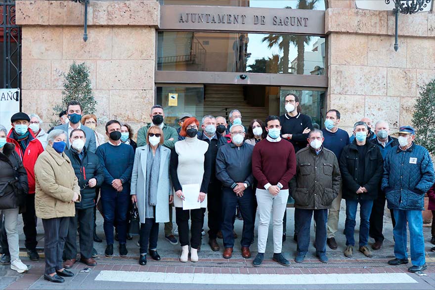 El Pleno solicita a las entidades bancarias la mejora de los servicios a la ciudadanía, concretamente a las personas mayores y con diversidad funcional