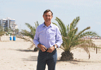 La delegació de Platges ofereix per primera vegada en pasqua serveis sanitaris i de socorrisme en les platges de Port de Sagunt i Almardà