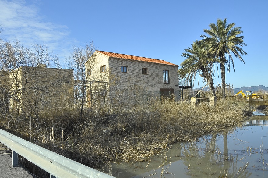 La Junta de Gobierno aprueba la licitación de las obras de urbanización frente a la Casa Penya y de ensanchamiento de las pasarelas sobre los canales