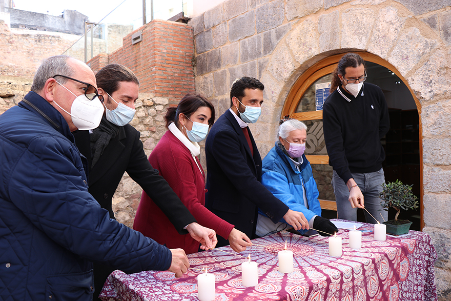 Sagunto recordó a las víctimas de los campos de concentración nazis en el Día Internacional en Memoria de las Víctimas del Holocausto