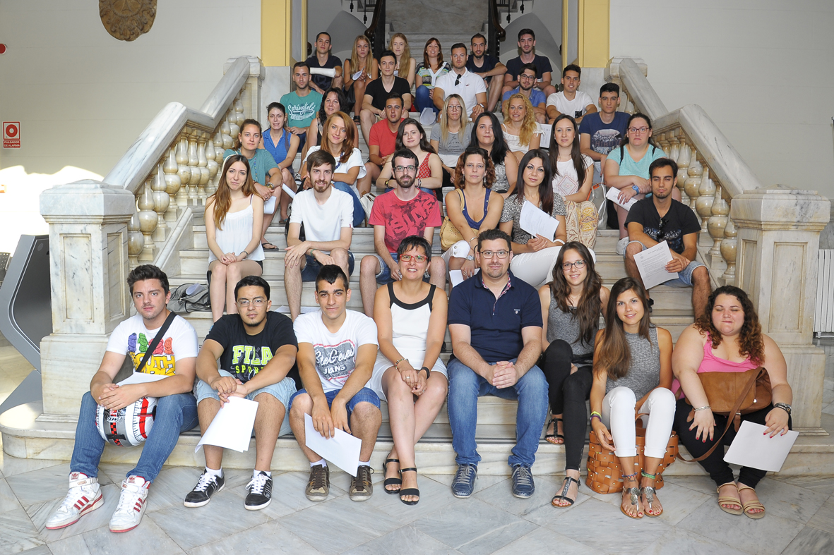 El Ayuntamiento de Sagunto recibe a 38 becarios de la Dipu te Beca 2016