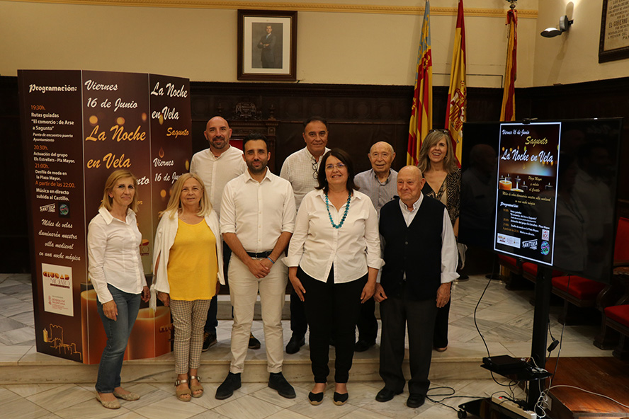 La Asociación de Comerciantes Ciudad de Sagunto celebra la 11ª edición de la 'Noche en Vela' para promocionar el comercio de proximidad