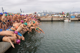 La Travesía a Nado protagonizará el inicio de la jornada de cucañas del Puerto de Sagunto