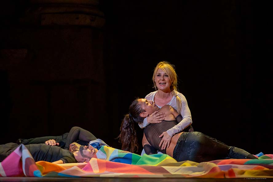 Cayetana Guillén Cuervo protagoniza ‘Pandataria’ en Sagunt a Escena