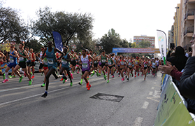 Cerca de 2000 atletas recorrieron las calles de la ciudad en el XXXV Medio Maratón de Puerto de Sagunto