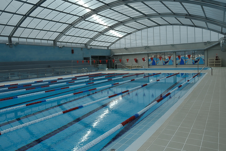 Deportes pone en marcha un nuevo funcionamiento en las listas de espera de actividades en el medio acuático 