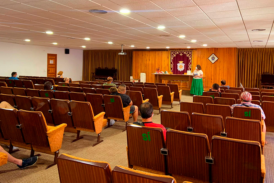 El Consell Agrari recibe al personal que trabajará en la mejora de los caminos agrícolas