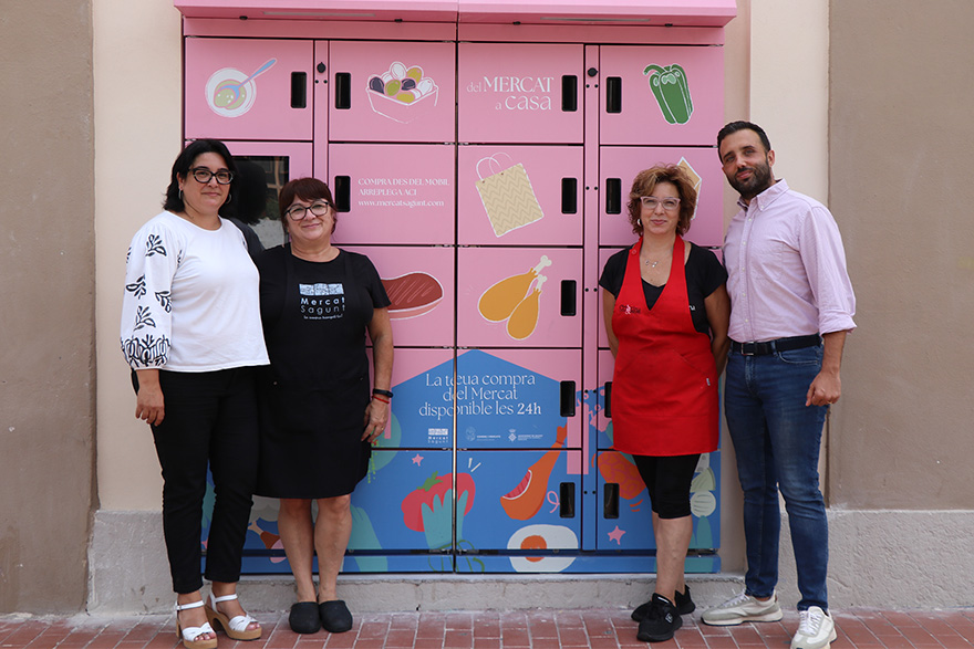 El Mercado Municipal de Sagunto ya tiene taquillas refrigeradas para impulsar el comercio local y modernizar el servicio