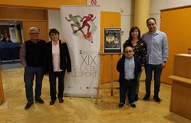 El público llenó ayer el salón de actos del Centro Cívico en las actividades organizadas con motivo de la Semana del Deporte