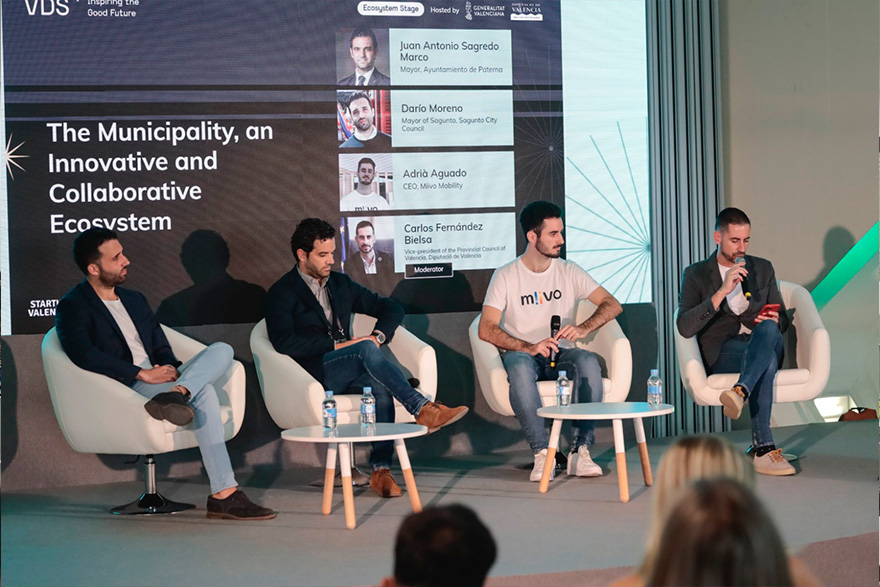 El alcalde de Sagunto ha participado en una mesa de debate en el congreso Valencia Digital Summit