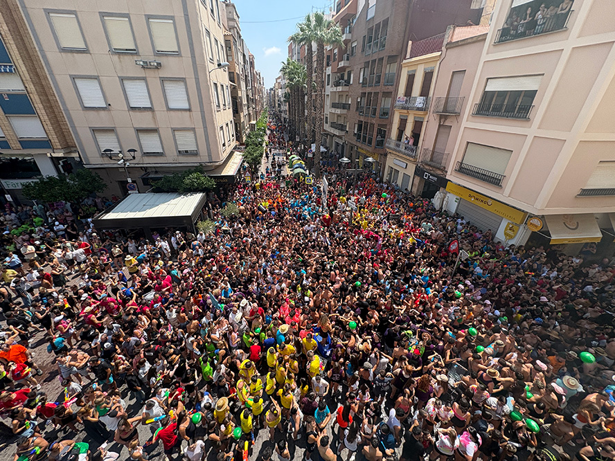 Tradicional 'Tro d'avís' y 'Xopà'