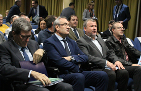 El puerto marítimo tiene un importante impacto en la economía de Sagunto y El Camp de Morvedre