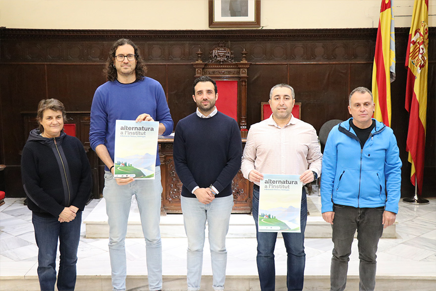 El Ayuntamiento de Sagunto presenta el programa de la nueva iniciativa Alternatura al Instituto