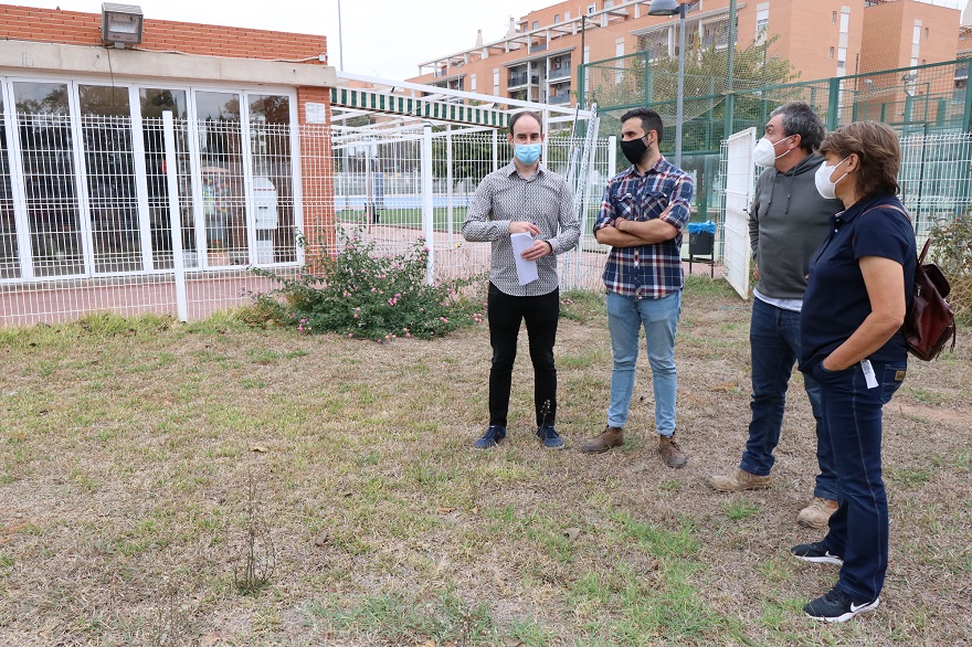 El alcalde de Sagunto y el concejal de Deportes visitan las obras que se están realizando en las diferentes instalaciones deportivas de la ciudad